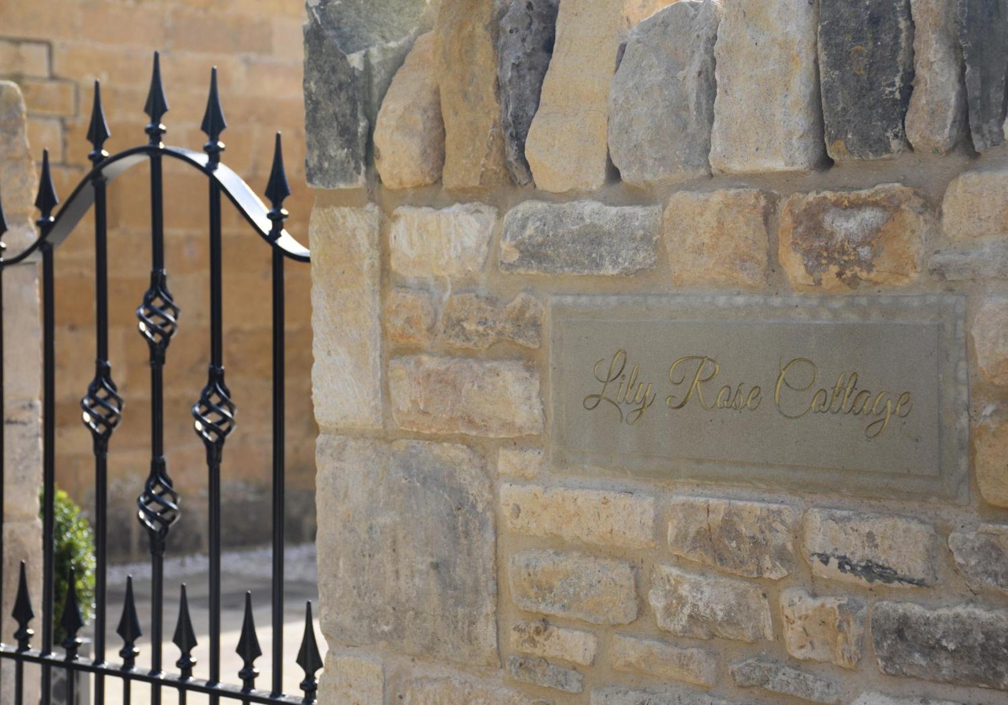 Lily Rose Cottage บรอดเวย์ ภายนอก รูปภาพ